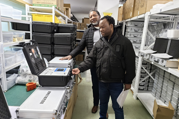 赞比亚客户-40台1